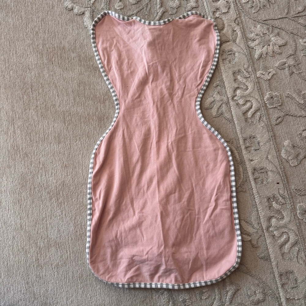 Love to Dream Swaddle Up Small Pink Sleep Sack 1.0 TOG - Picture 2 of 4